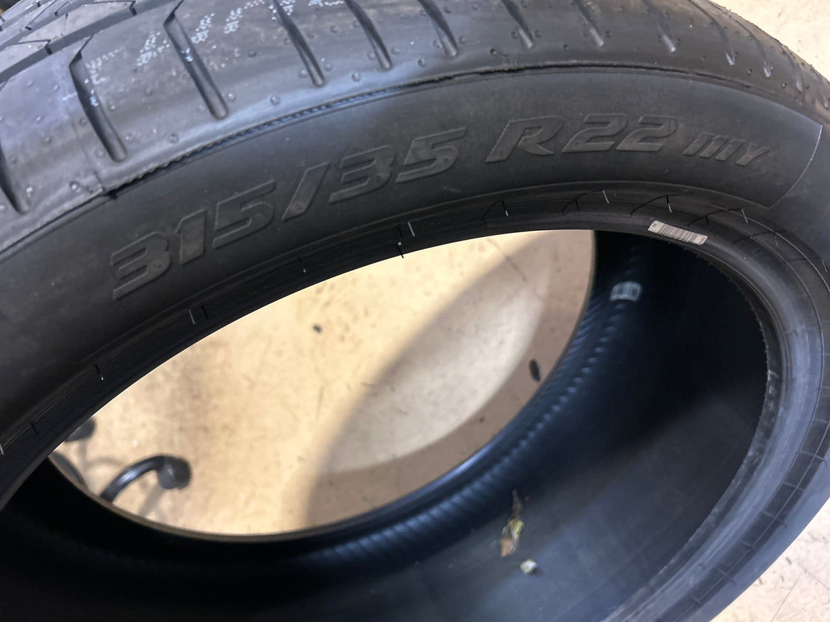 PIRELLI P ZERO *BMW RFT BSW P 315 35 22 111Y XL UHP TIRE 4170600