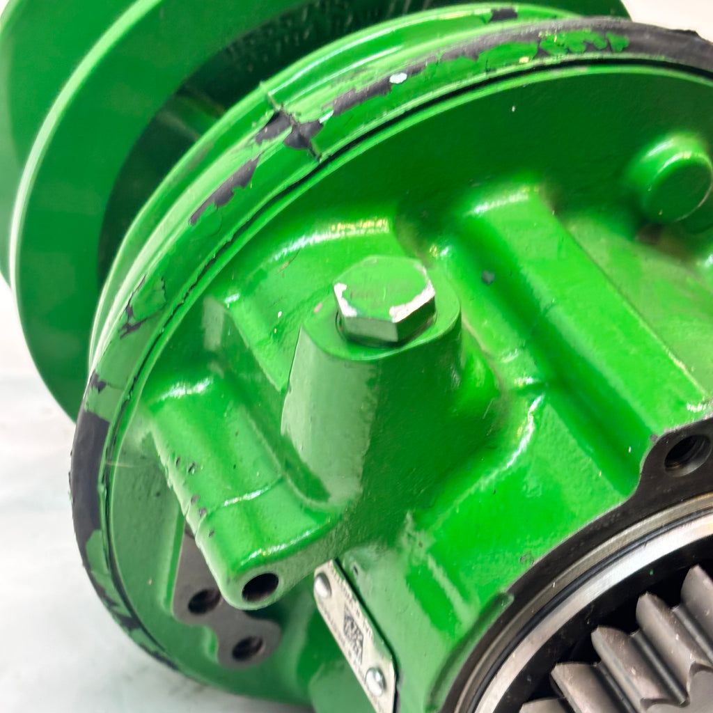 JOHN DEERE ENGINE FAN DRIVE RE578435