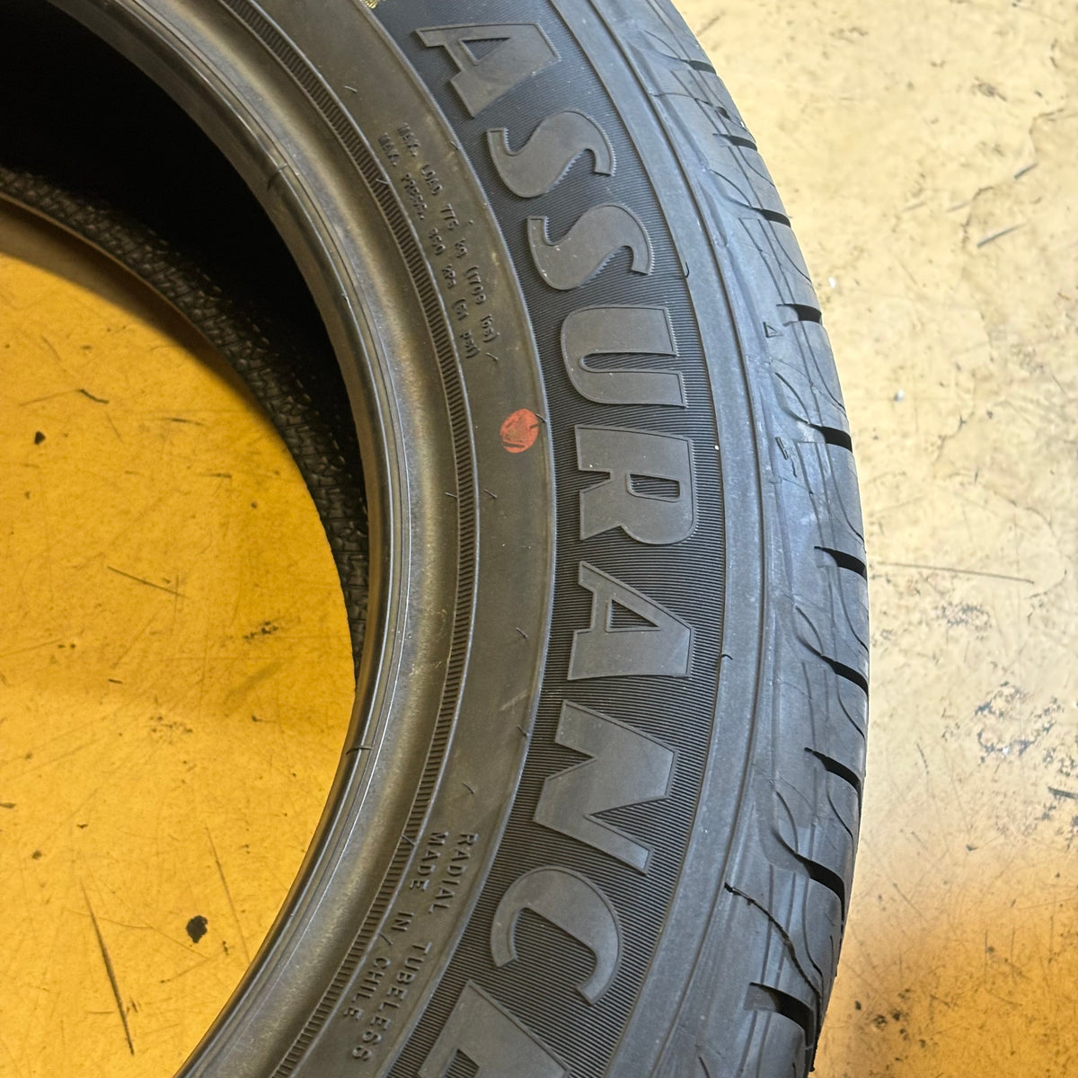2 GOODYEAR ASSURANCE COMFORTDRIVE P 225 60 17 99H SL ALL SEASON TIRE 413005582