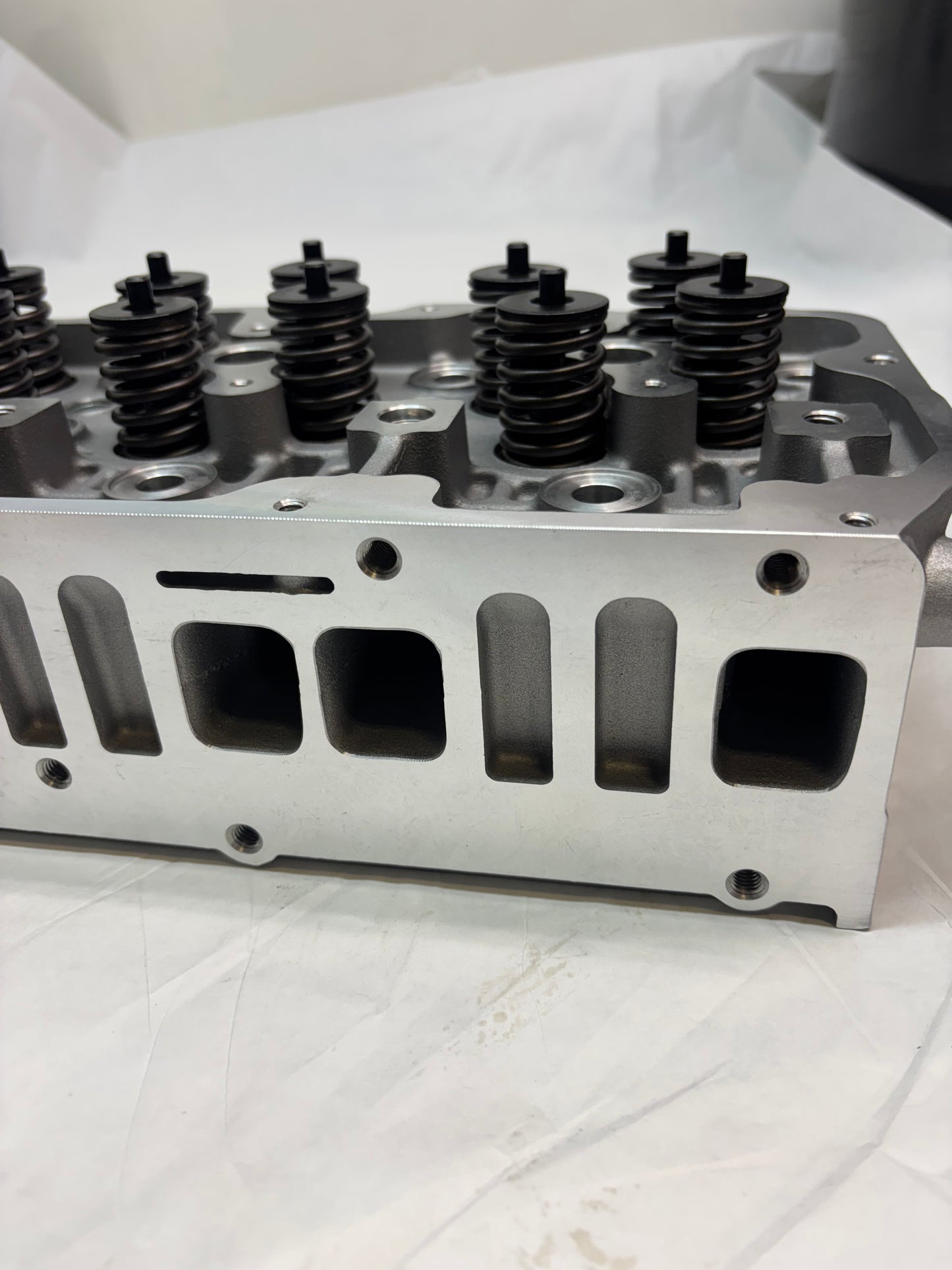 ASSEMBLED CYLINDER HEAD FOR GM 6.6 DURAMAX DIESEL V8 LLY LBZ B11B5A