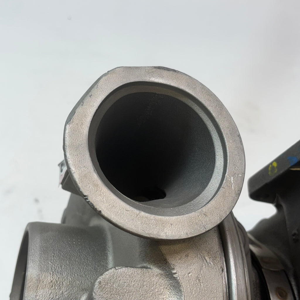 REMANUFATURED CUMMINS TURBOCHARGER HX60W 4955815RX