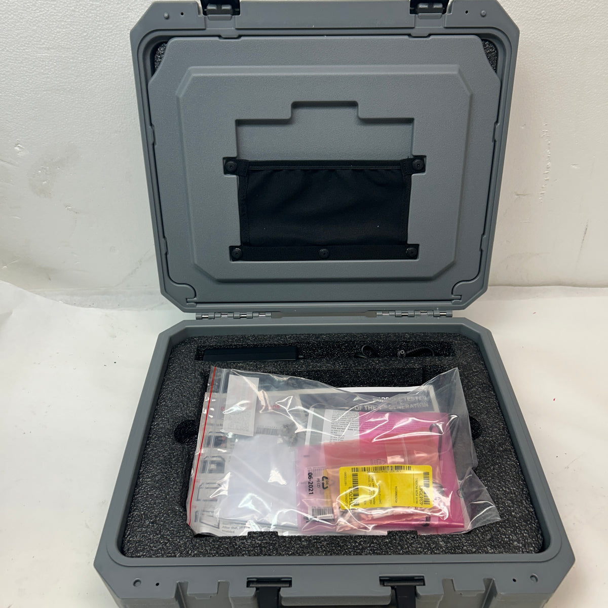 PORSCHE CARRYING CASE FOR PORSCHE TESTER #2  F110