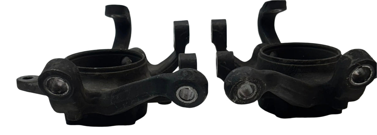 USED GENUINE PORSCHE 964 FRONT DRIVER AND PASSENGER HUB ASSEMBLY