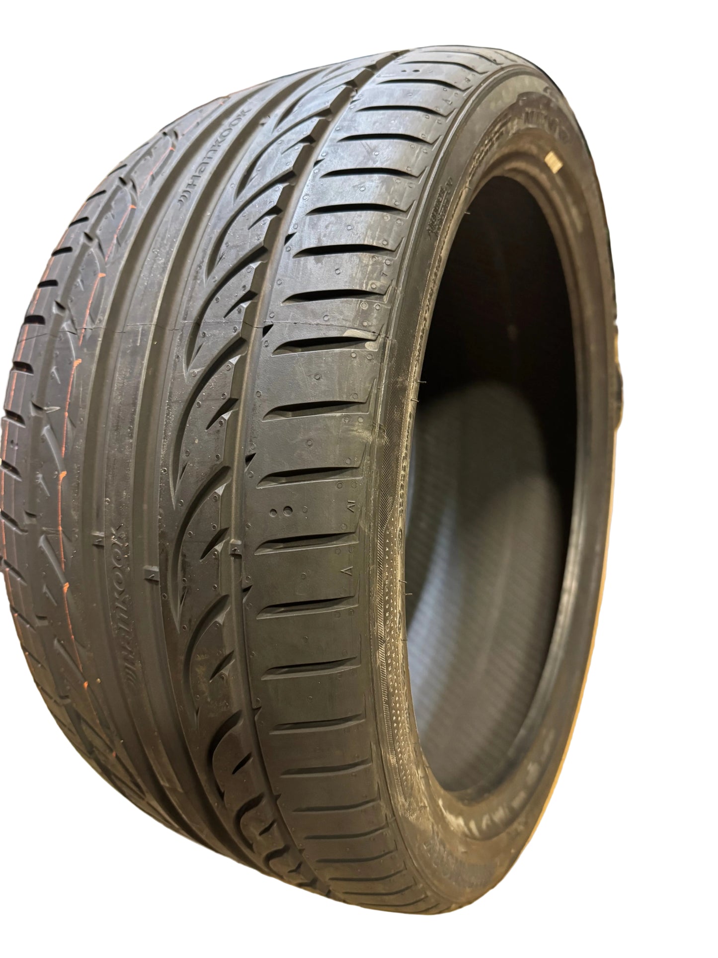 2 NOS HANKOOK VENTUS V12 EVO2 BSW P 255 35 19 96Y XL UHP TIRE 1015420