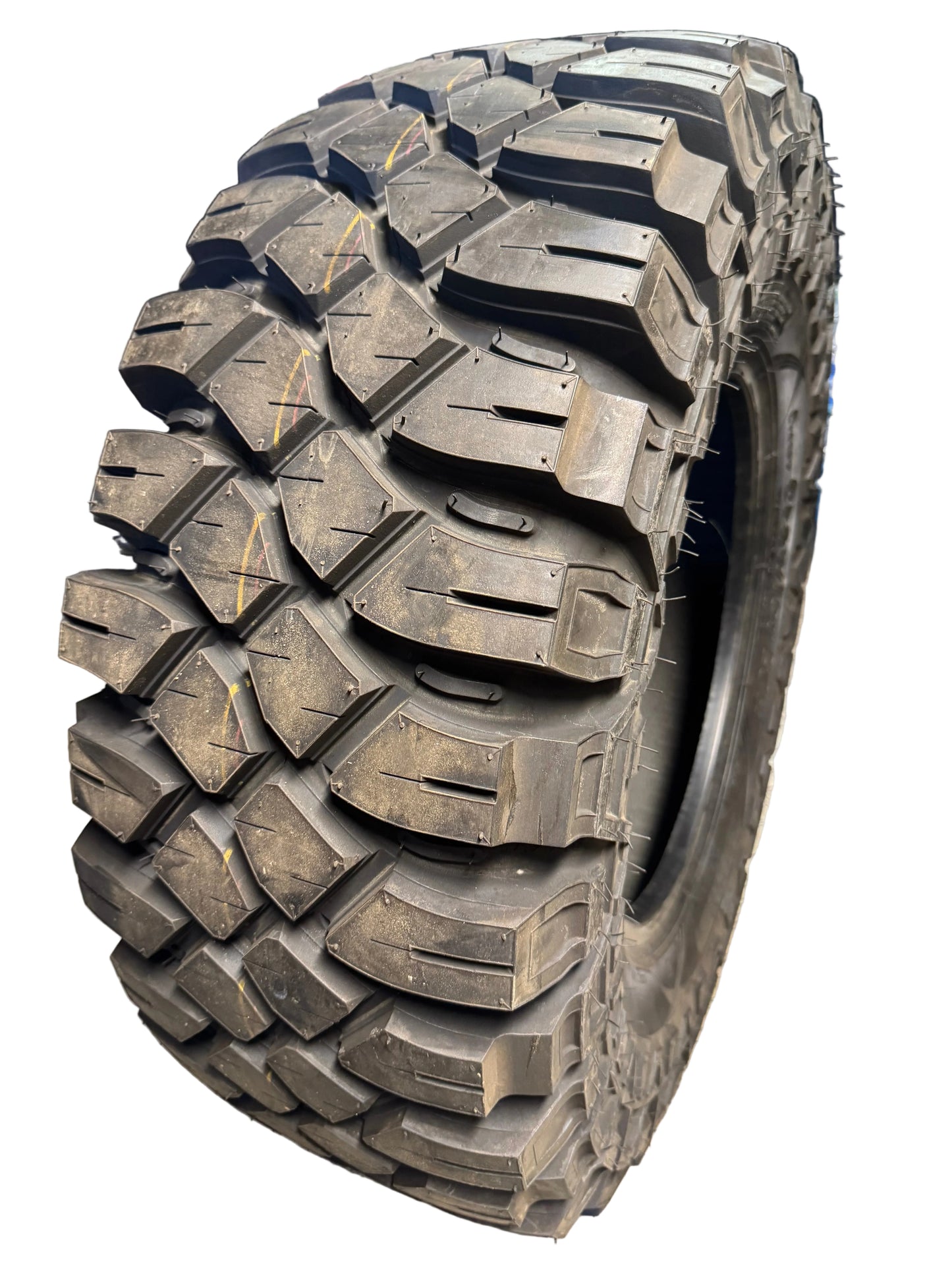 NOS MAXXIS CREEPY CRAWLER LT M8090 BSW LT 35 12.5 17 121L 10PLY MUD TERRAIN TIRE TL30007100