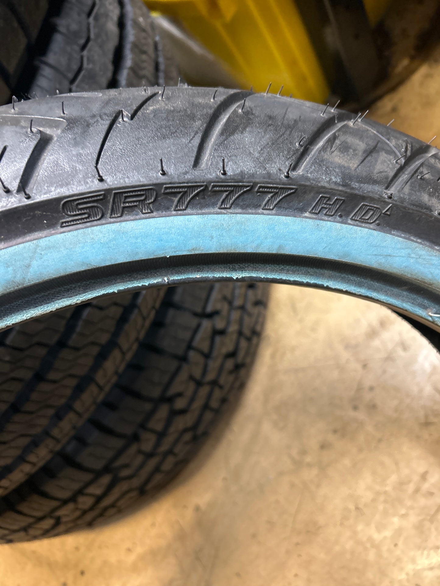SHINKO SR777 HD NWW 120 70 21 68V FRONT MOTORCYCLE TIRE 874583