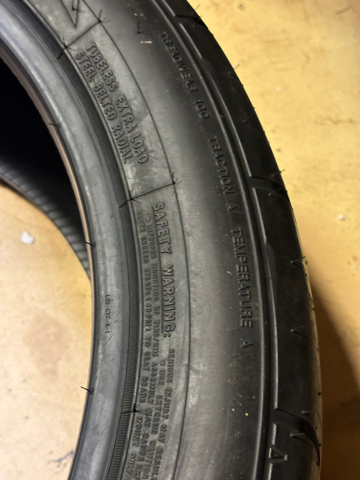 NITTO NT555 RII BSW P 275 40 20 106W XL COMPETITION DRAG TIRE 108660