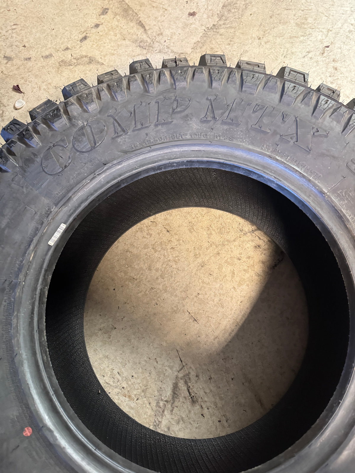 MUD CLAW COMP MTX BSW LT 35 12.5 18 128Q 12PLY MUD TERRAIN TIRE MTX95