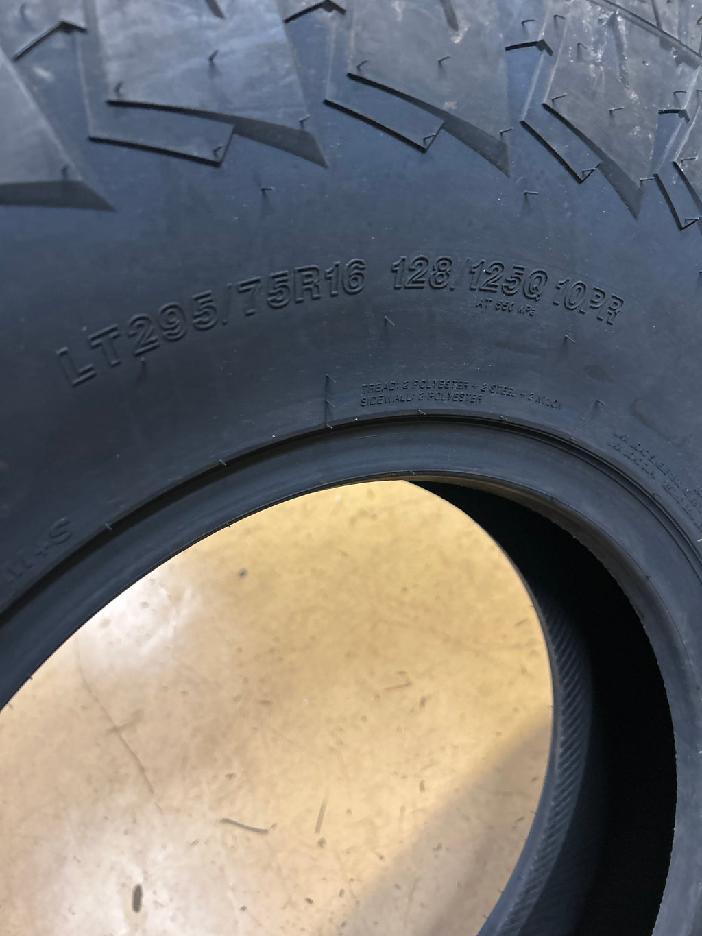 APLUS SHREDDER BSW LT 295 75 16 128/125Q 10PLY ALL TERRAIN TIRE 20001515