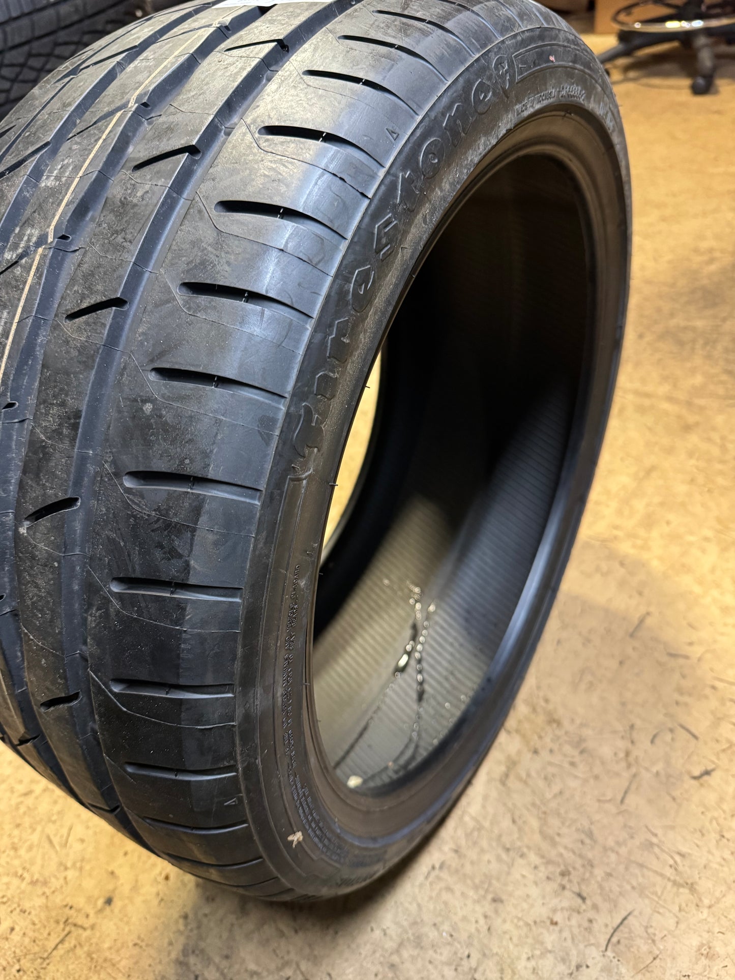 FIRESTONE FIREHAWK INDY 500 BSW P 265 35 18 97W XL UHP SUMMER TIRE 012462