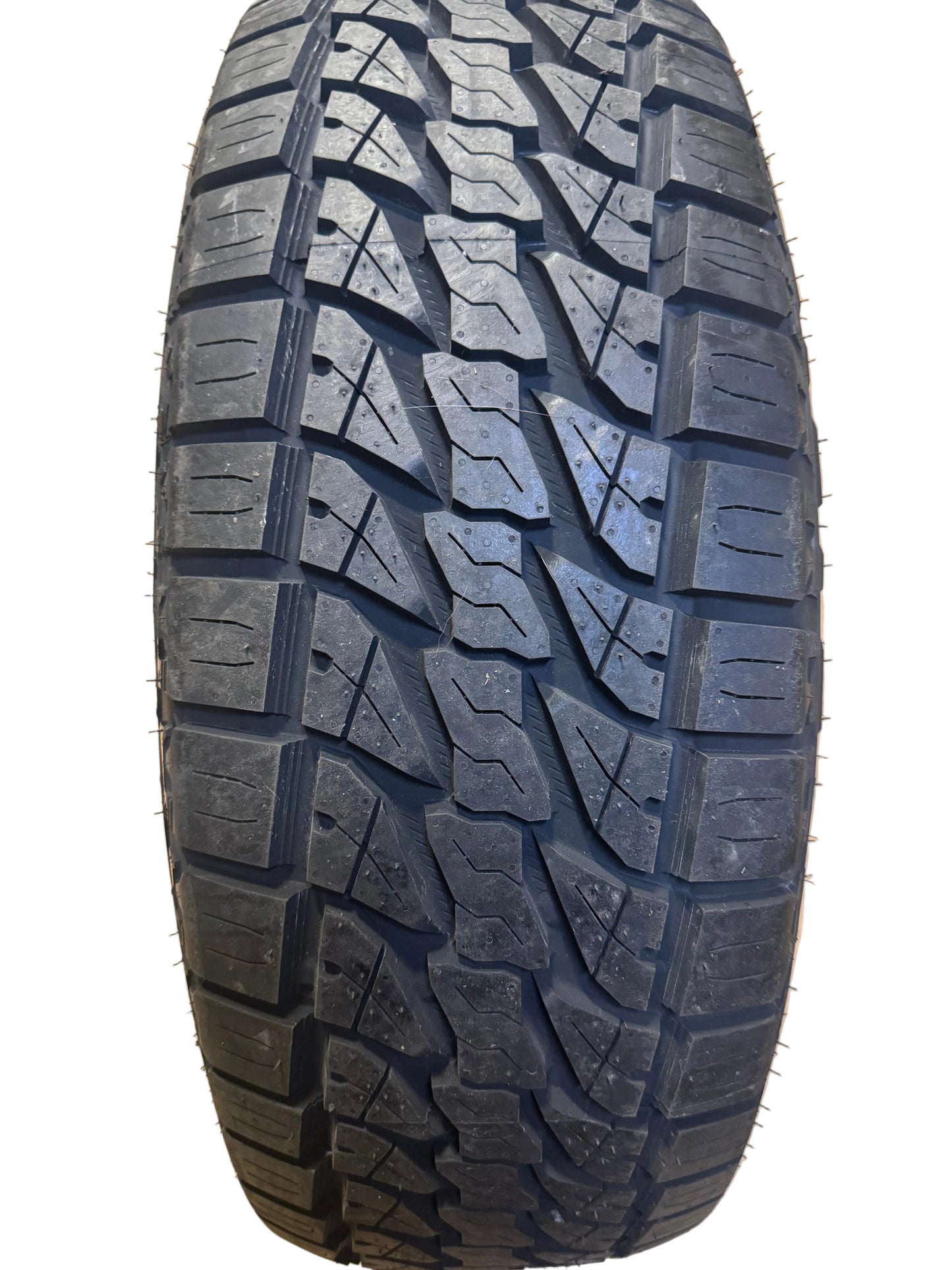 ROADONE CAVALRY A/T BSW P 275 65 18 116T ALL TERRAIN TIRE RL1450