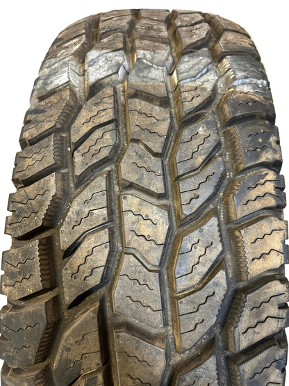 USED 16/32" COOPER DISCOVERER A/T3 OWL LT 265/70R17 112/109S 6PLY TIRE 170001001