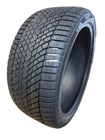 PIRELLI WINTER 2 SCORPION BSW P 295 35 23 108W TIRE 4140600