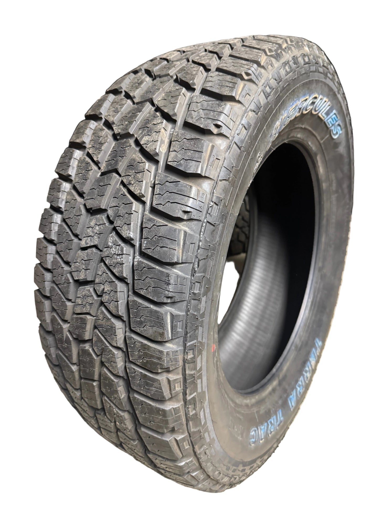 NOS HERCULES TERRA TRAC AT II OWL P 265 60 18 110T ALL TERRAIN TIRE 08556
