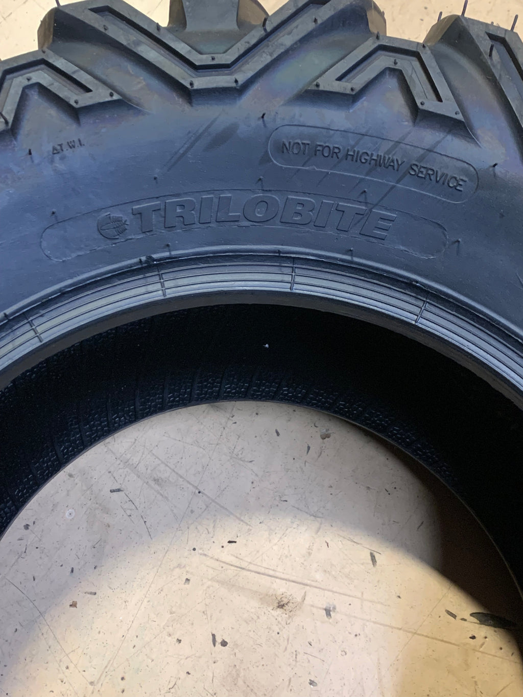 NOS TUSK TRILOBITE BSW AT 25 10 12 50J 6PLY ATV/UTV TIRE 1321730002