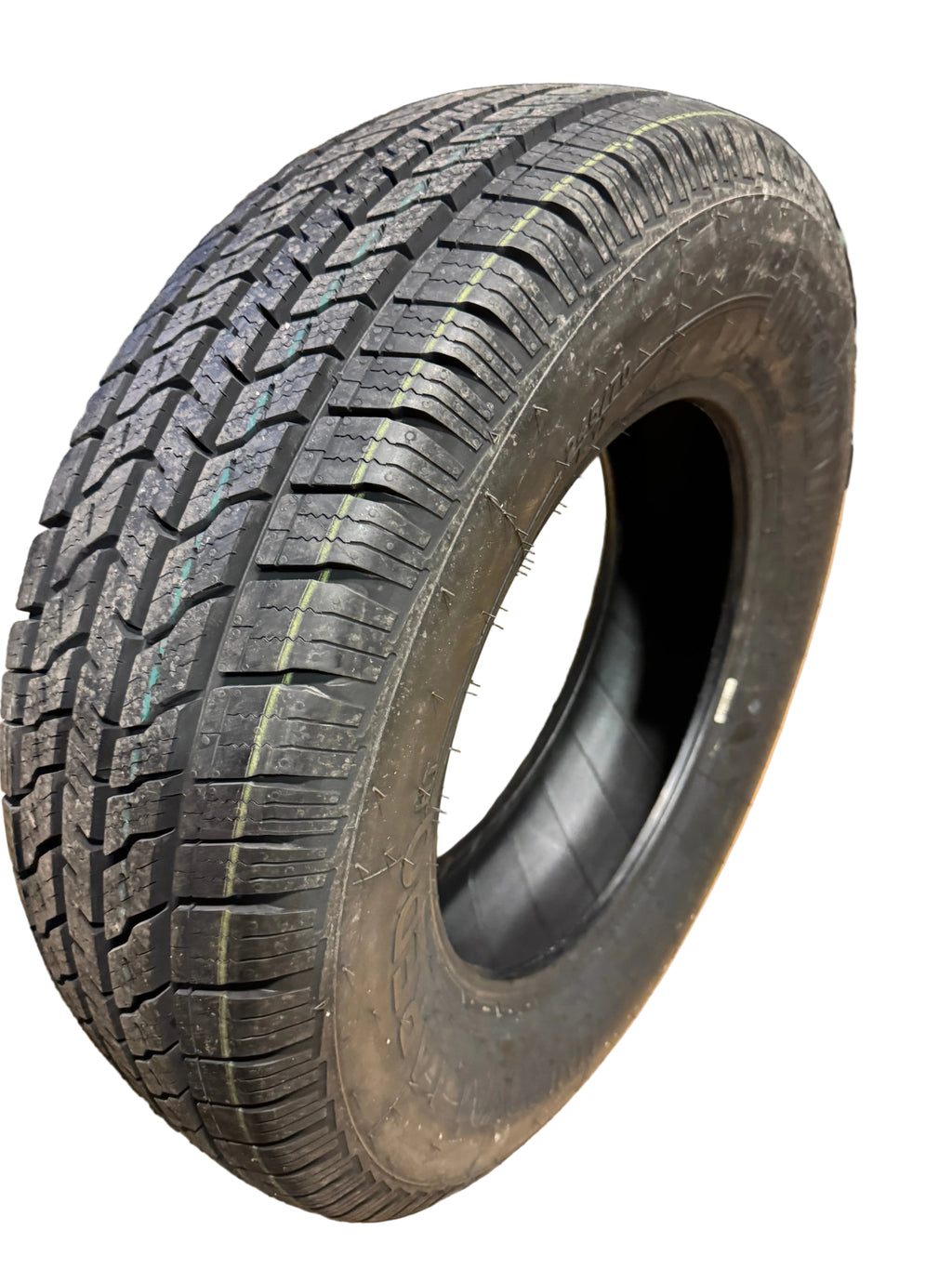UNIROYAL LAREDO HT BSW P 245 70 17 110T ALL TERRAIN TIRE 28765
