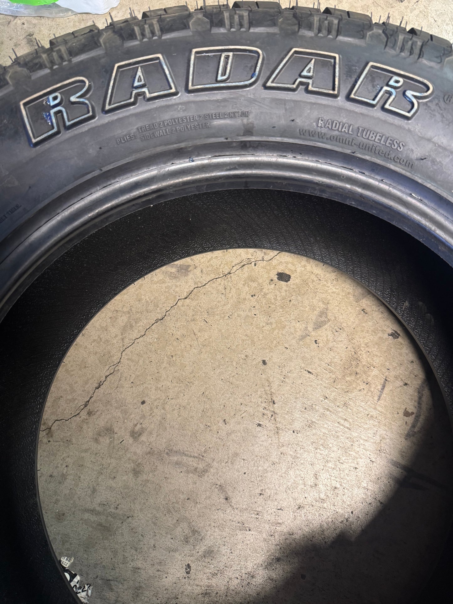 NOS RADAR RENEGADE A/T 5 OWL P 265 65 18 114H ALL TERRAIN TIRE RZD0141