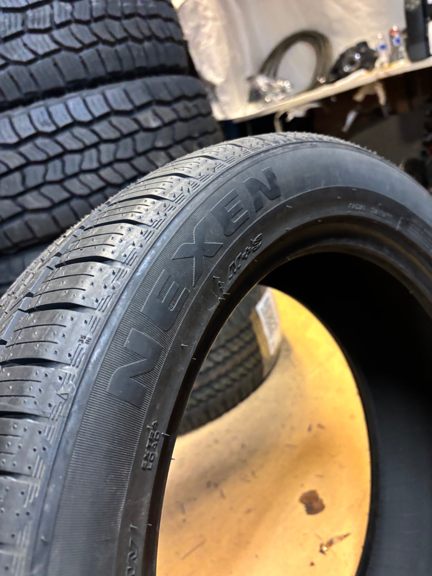 NEXEN N5000 PLATINUM BSW P 225 50 18 99W XL ALL SEASON TIRE 18205NXK