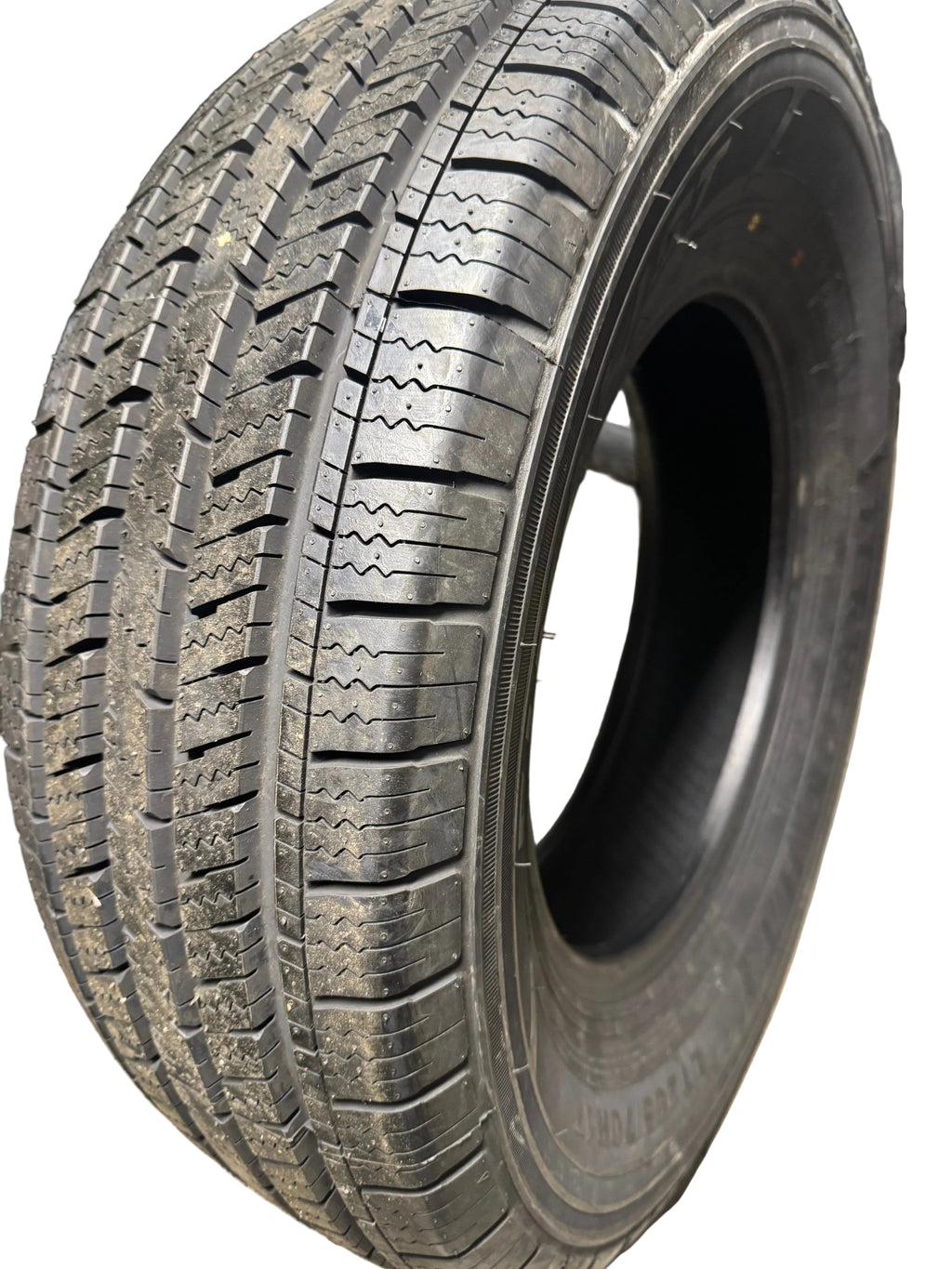 FINALIST TERRENO HT BSW LT 265 70 17 121/118S 10PLY HIGHWAY TERRAIN TIRE LLLT031