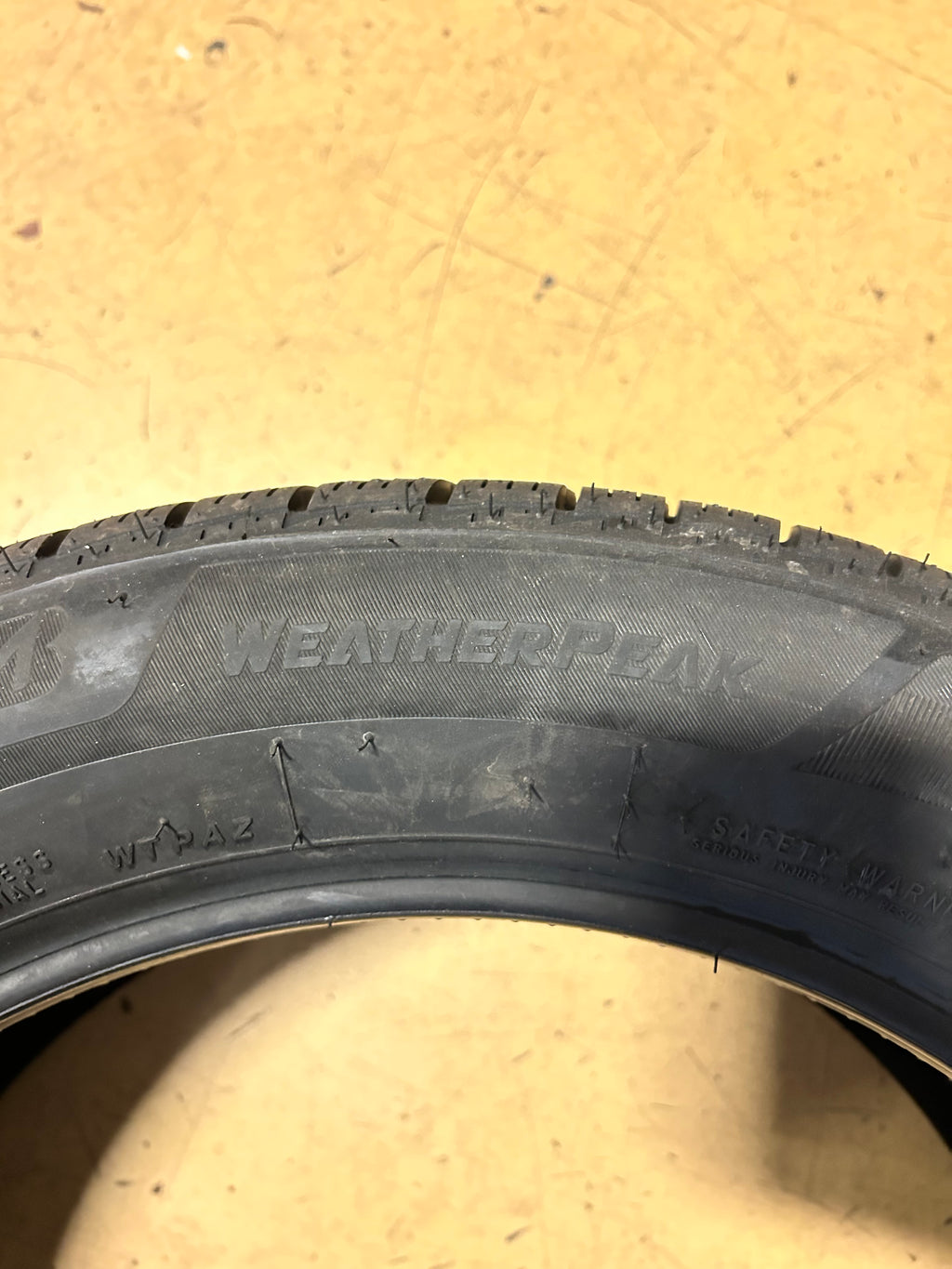 BRIDGESTONE WEATHERPEAK BSW P 225 50 17 94V ALL WEATHER TIRE 006020