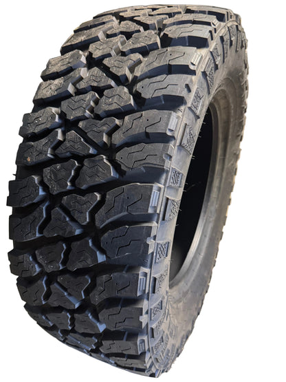 NOS KELLY SAFARI TSR BSW LT 285 65 18 125/122Q 10PLY ALL TERRAIN TIRE 357015298