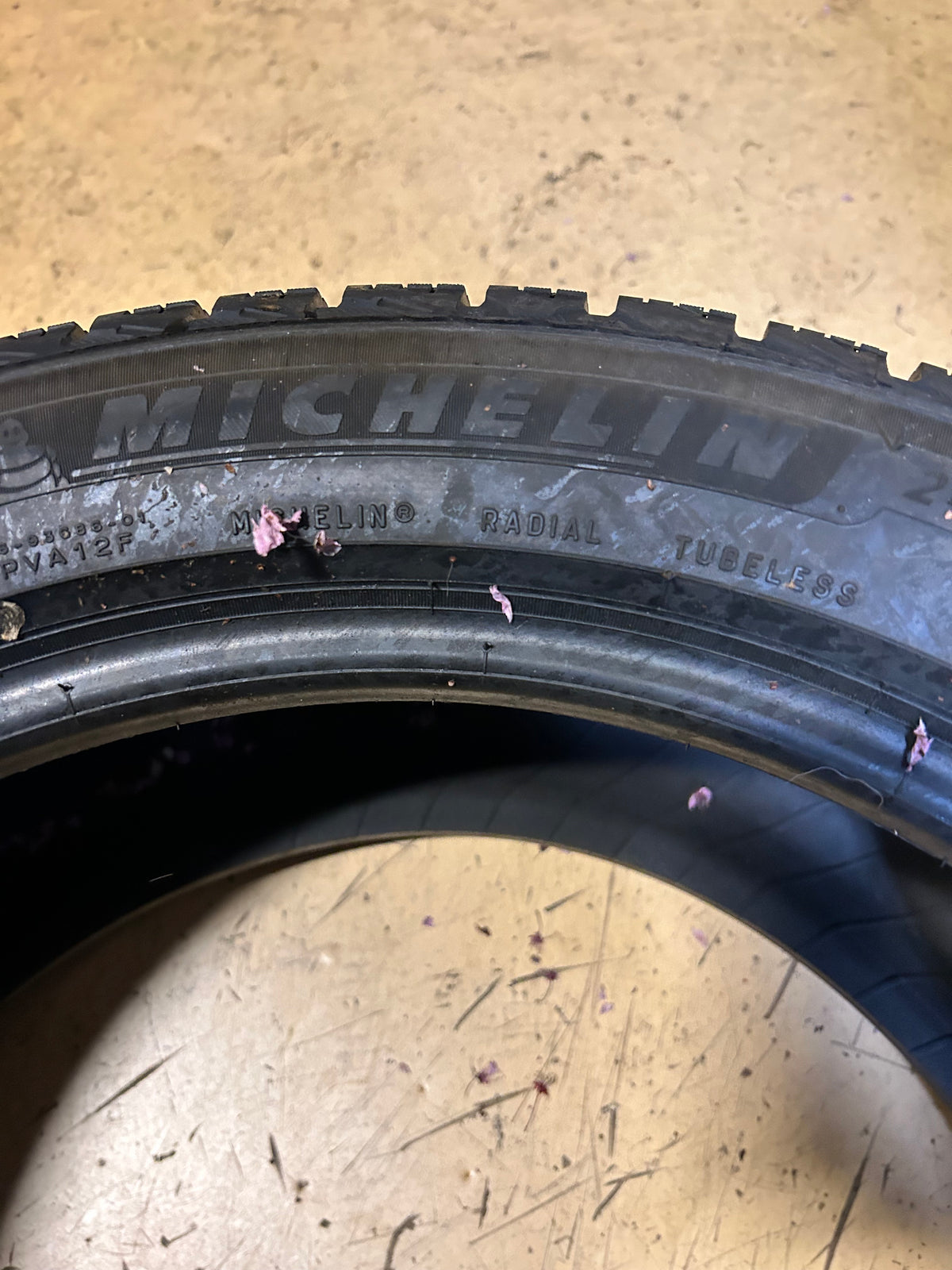 MICHELIN X-ICE SNOW BSW P 245 45 18 100H XL WINTER TIRE 03025