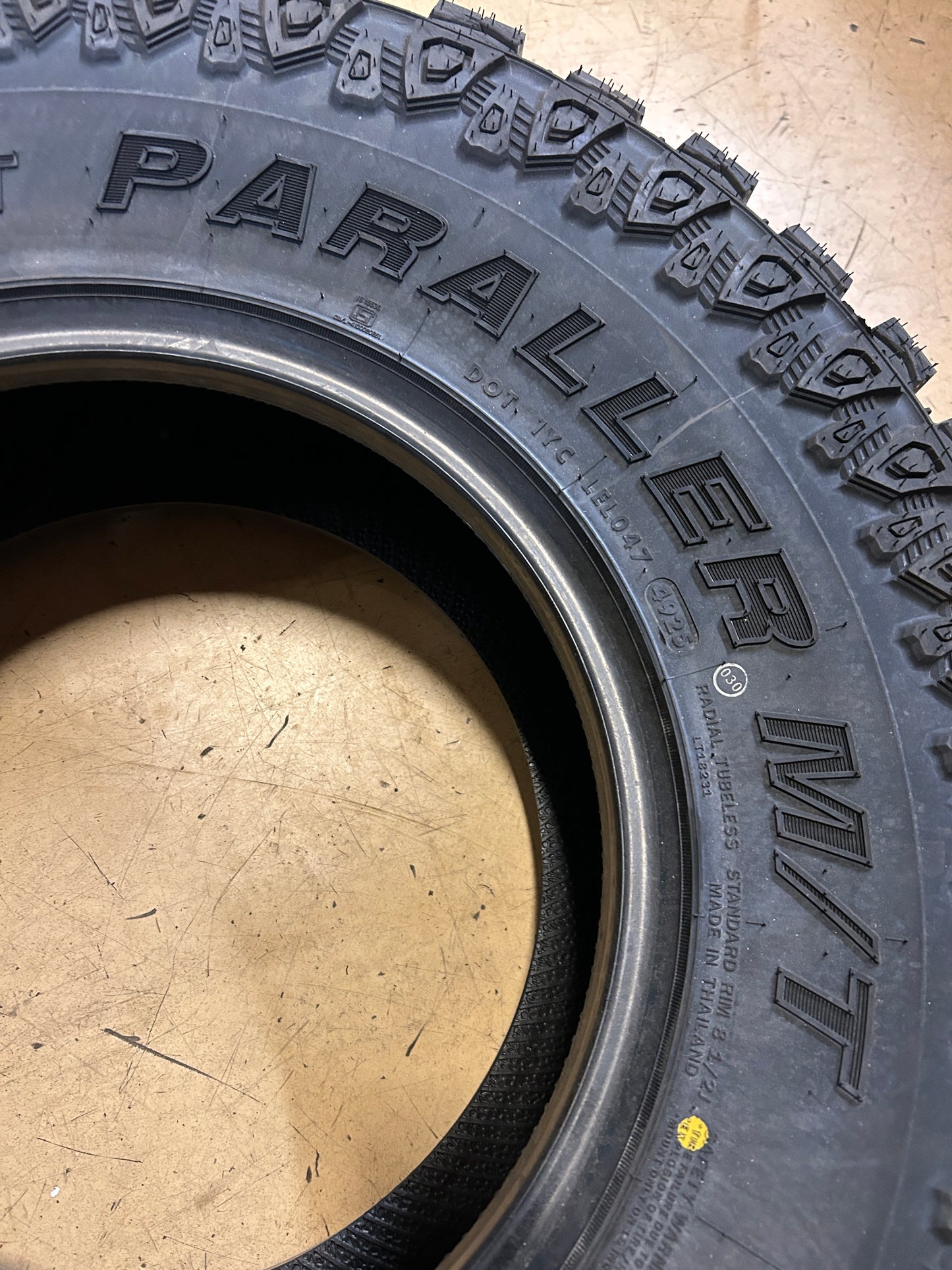 ATLAS PARALLER M/T BSW LT 31 10.5 15 109Q 6PLY MUD TIRE 221025129