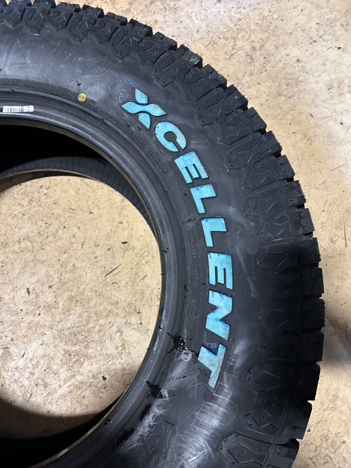 XCELLENT ROADBREAKER A/T RWL LT 245 75 16 120/116R 10PLY ALL TERRAIN TIRE EA0009