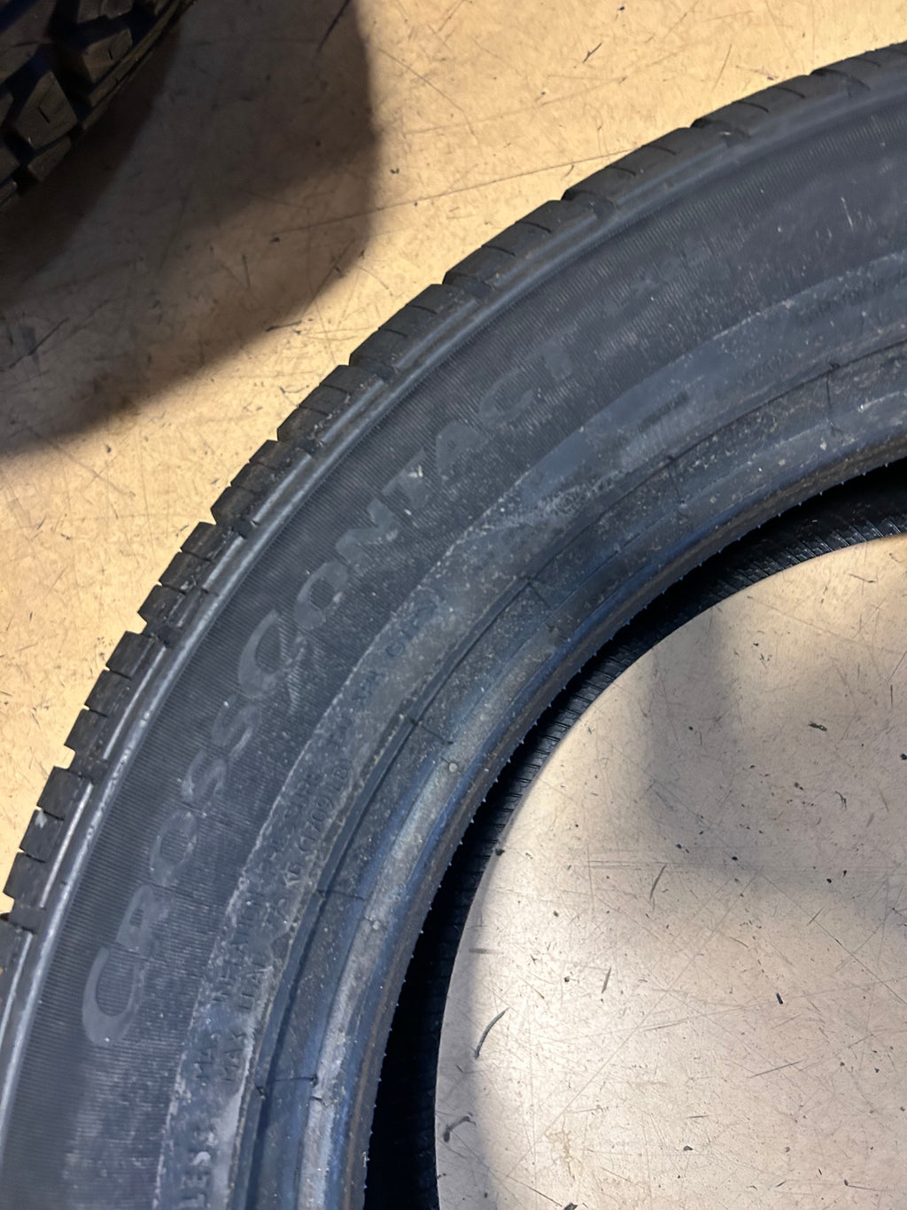CONTINENTAL CROSSCONTACT LX25 BSW P 225 55 19 99V  ALL SEASON TIRE 15491500000
