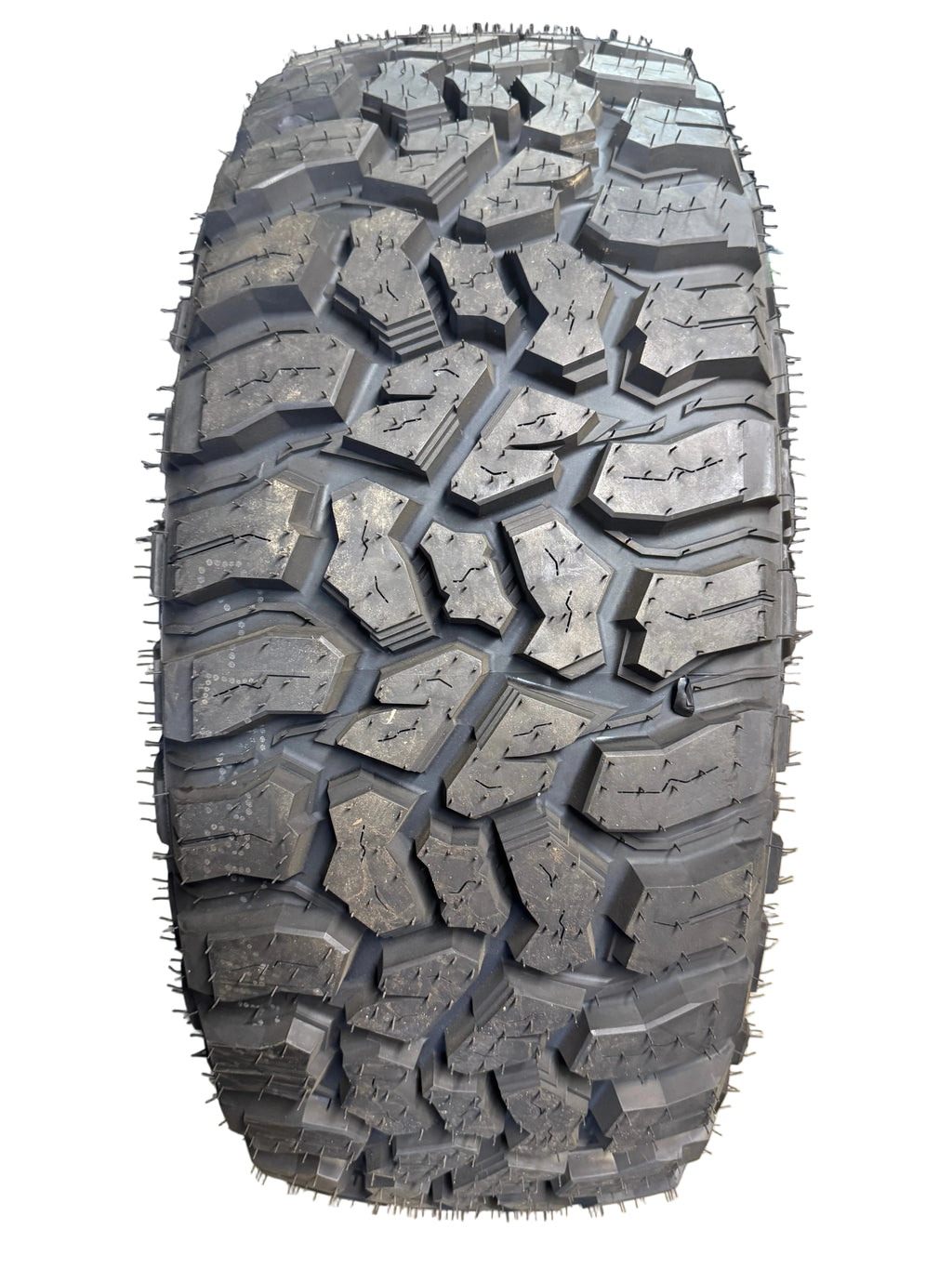 MASTERTRACK BADLANDS M/T BSW LT 285 70 17 126/123S 10PLY MUD TERRAIN TIRE MASTMT003