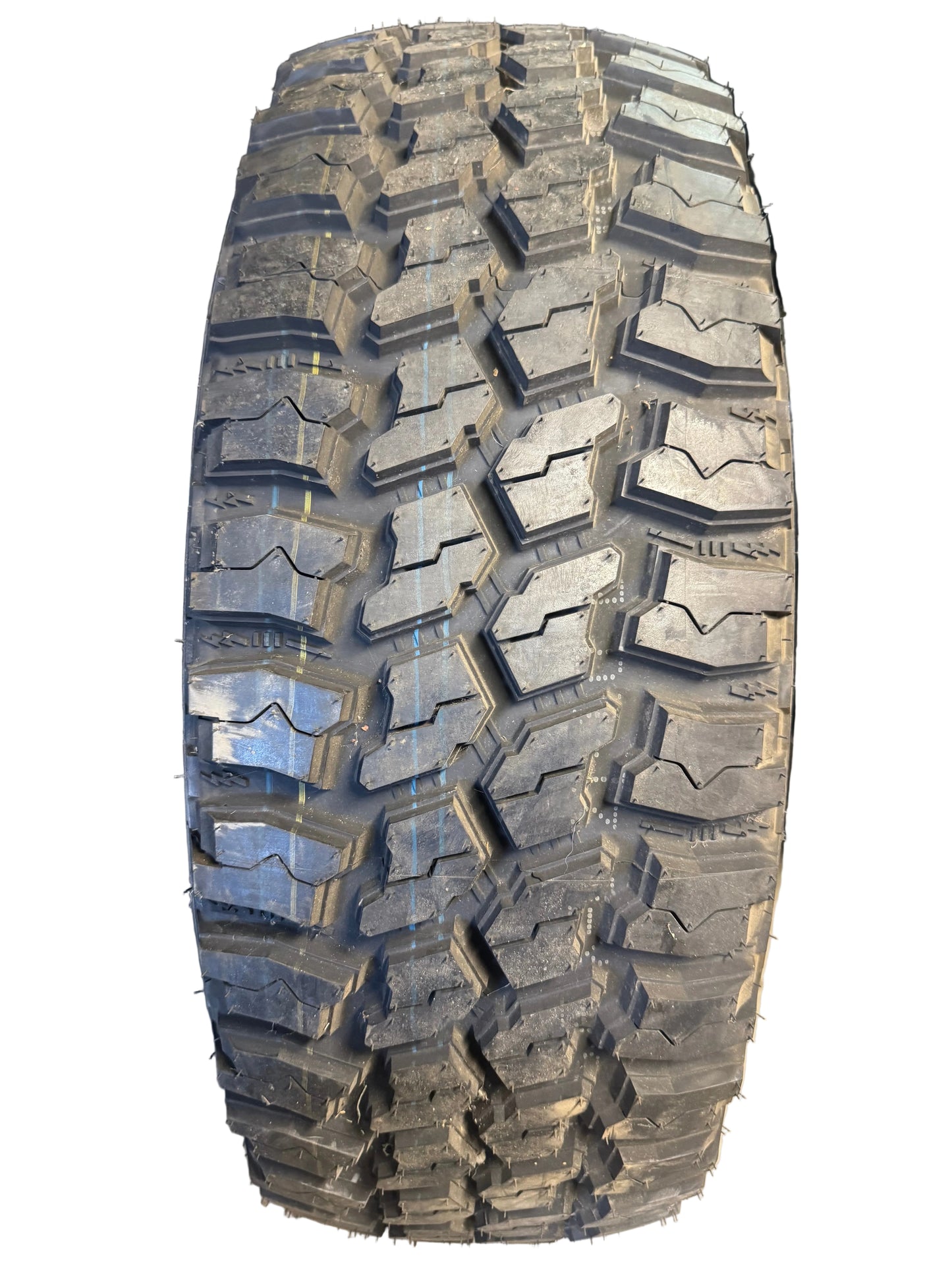 NOS MUD CLAW EXTREME MT BSW LT 37 12.5 20 126Q 10PLY MUD TERRAIN TIRE MCX98