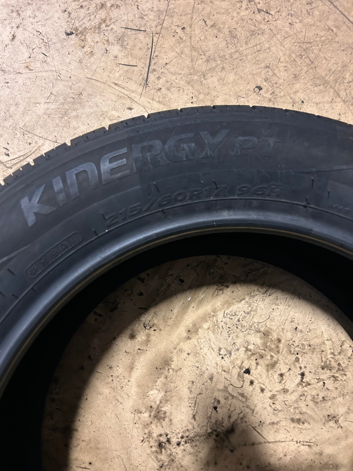 HANKOOK KINERGY PT BSW P 215 60 17 96H ALL SEASON TIRE 1021405