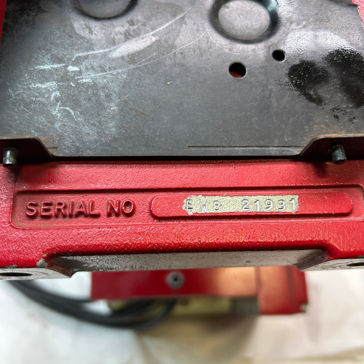 USED SUPERWINCH HUSKY 8 SERIES MASTER WINCH  2401