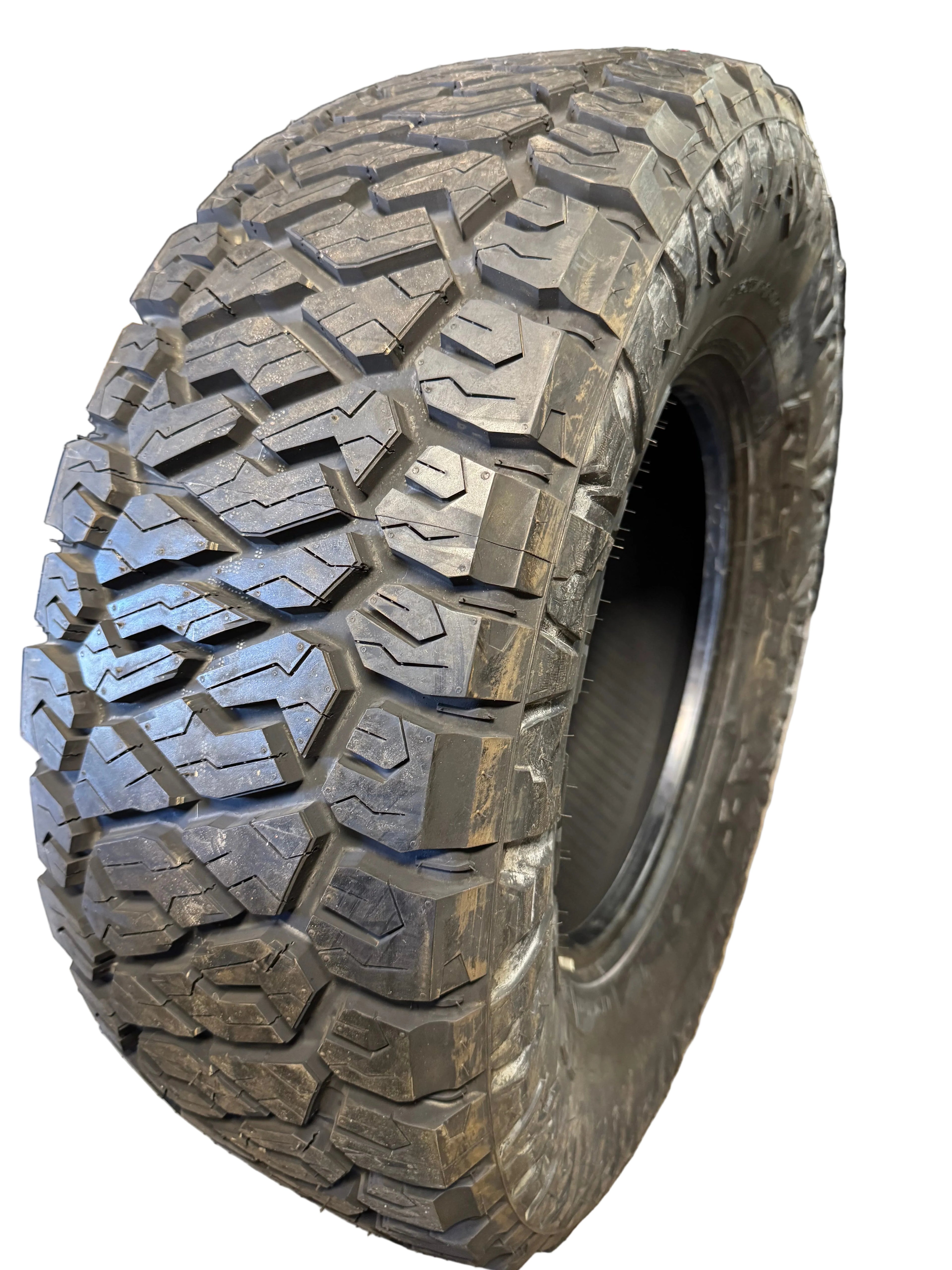 2 MAXXIS RAZR AT BSW LT 295 70 17 121/118R 10PLY ALL TERRAIN TIRE TL00049600