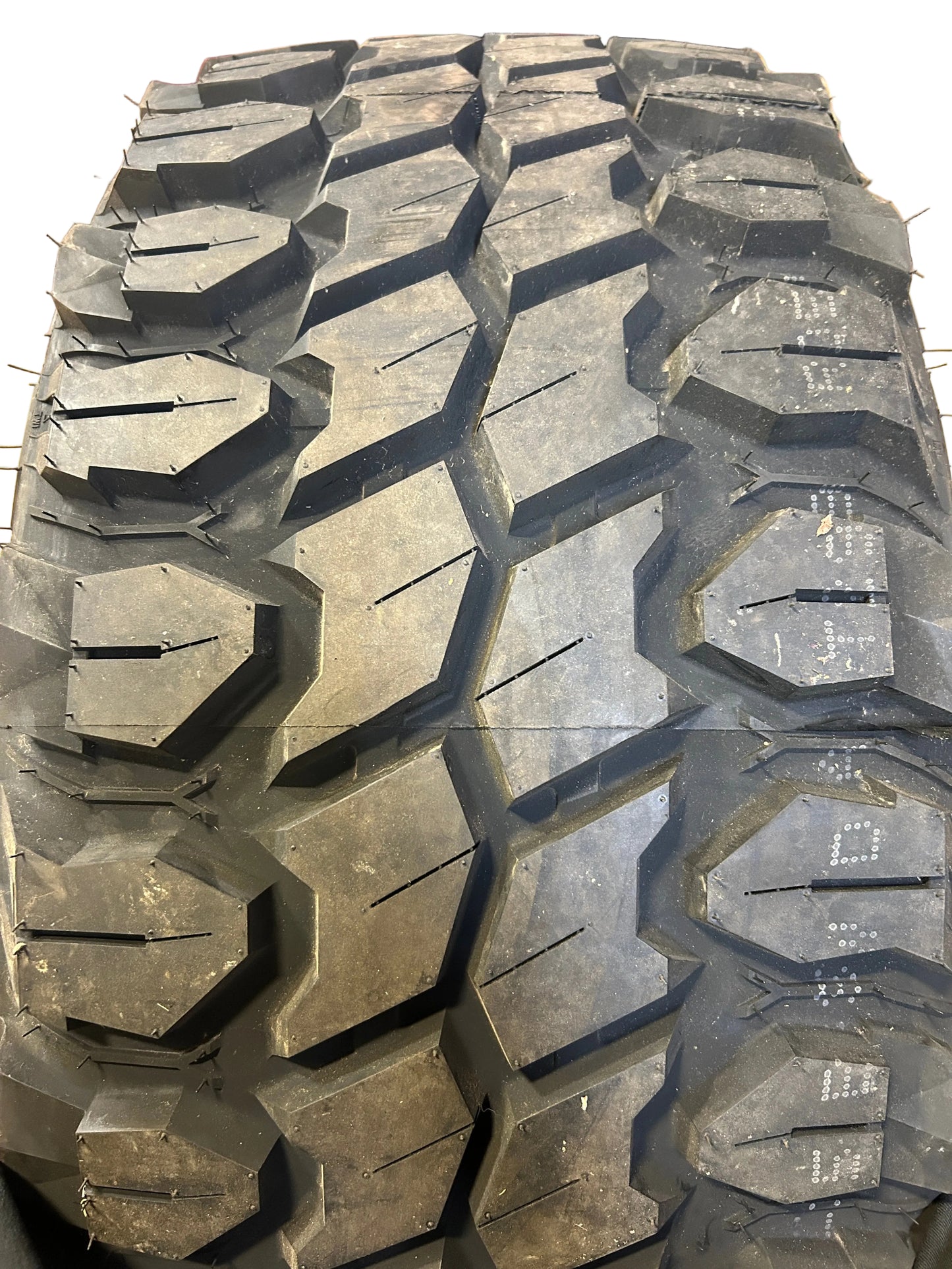 GLADIATOR XCOMP M/T BSW LT 35 13.5 26 10PLY MUD TIRE 1932263526
