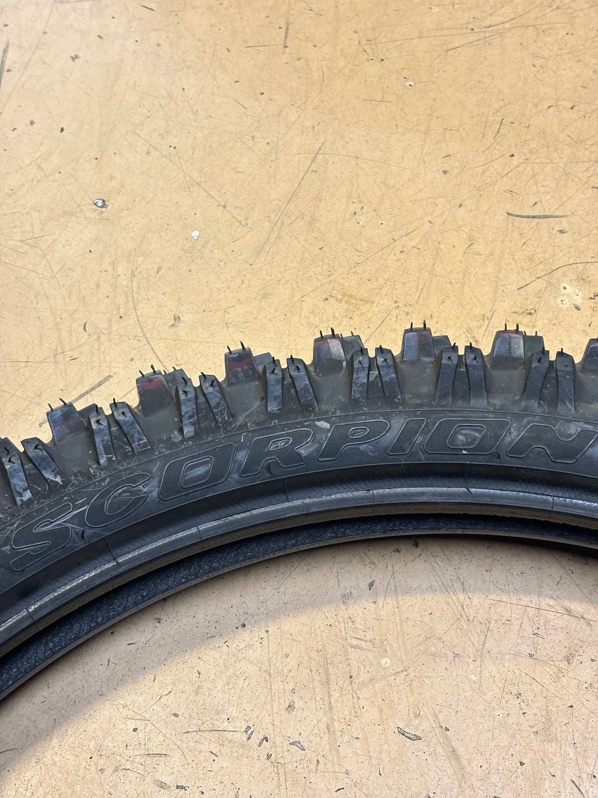 PIRELLI SCORPION XC MID SOFT 80 100 21 51R FRONT MOTORCYCLE TIRE 1767600