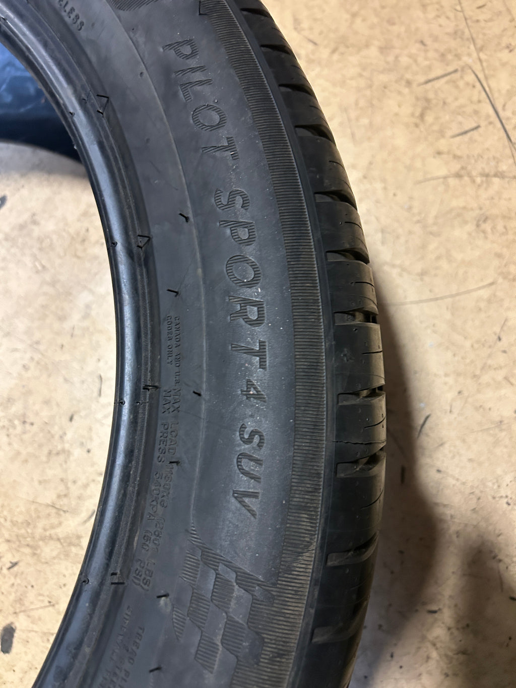 MICHELIN PILOT SPORT 4 SUV BSW P 285 45 22 114Y XL UHP TIRE 12706