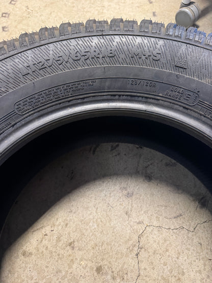 NOS HERCULES X-TREME BSW LT 275 65 18 123/120R 10PLY WINTER TIRE 01766