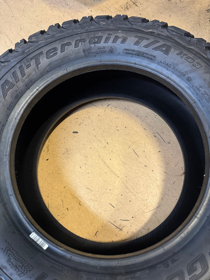 BFGOODRICH ALL-TERRAIN T/A KO3 BSW LT 265 60 18 114/110S 8PLY  TIRE 03501