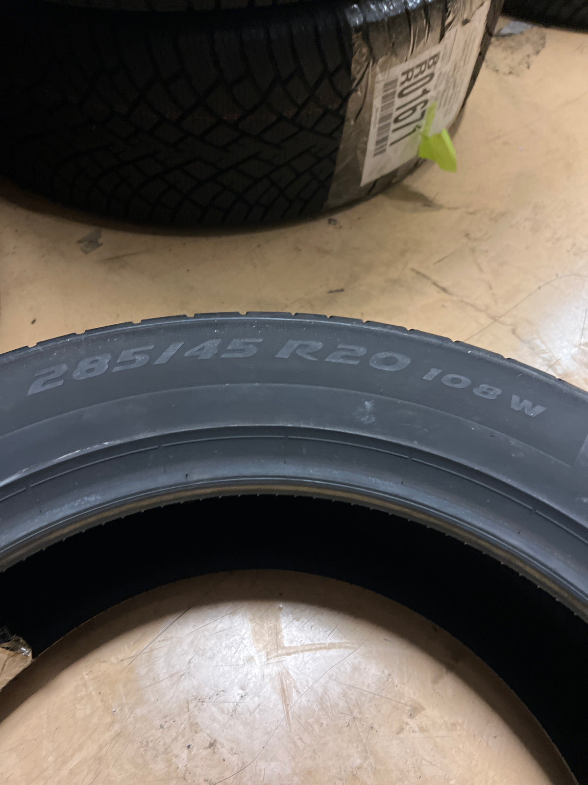 2 NOS PIRELLI P ZERO (PZ4-SPORT) P 285 45 20 108W SL SUMMER  TIRE 2728400