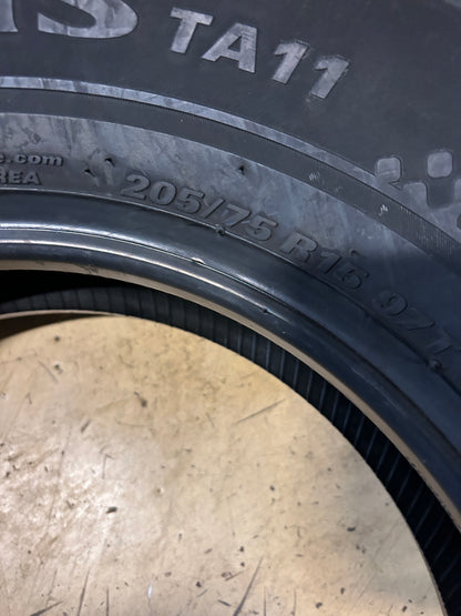 2 KUMHO SOLUS TA11 BSW P 205 75 15 97T ALL SEASON TIRE 2182823