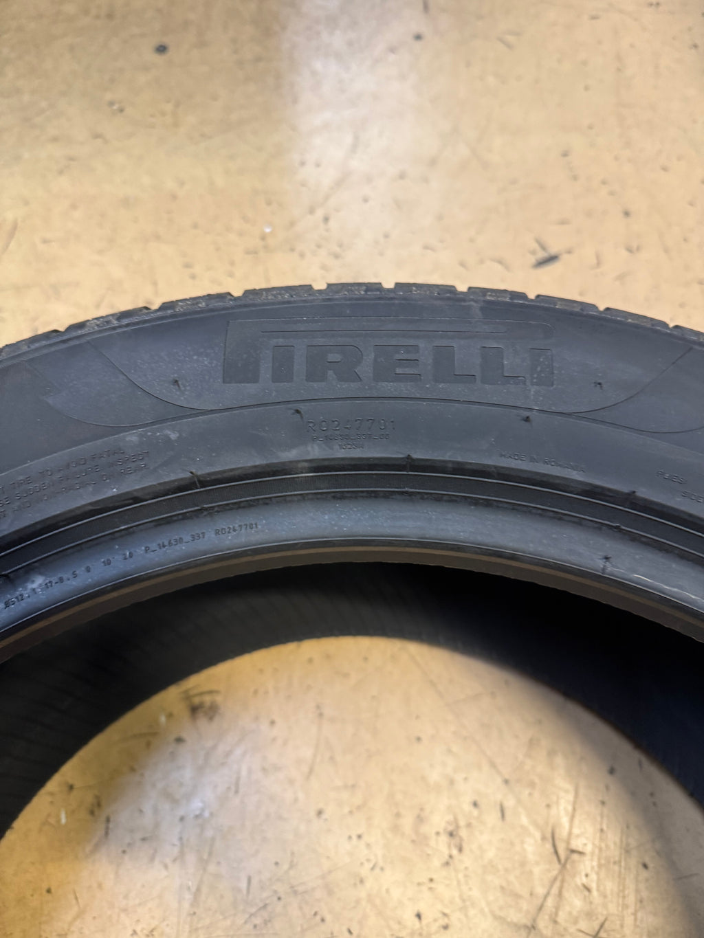 2 NOS PIRELLI SCORPION WINTER (MO) BSW P 275 45 20 110V XL WINTER TIRE 2285300