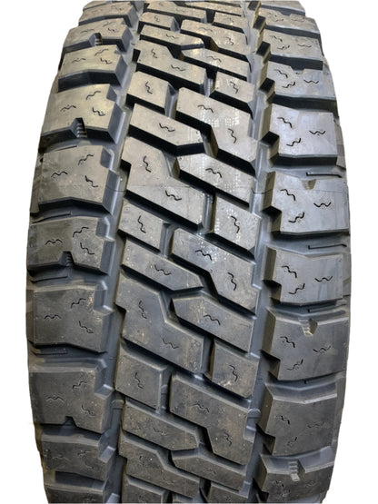 MICKEY THOMPSON BAJA LEGEND EXP BSW LT  37 13.5 20 127Q LRE ALL TERRAIN TIRE 331084002