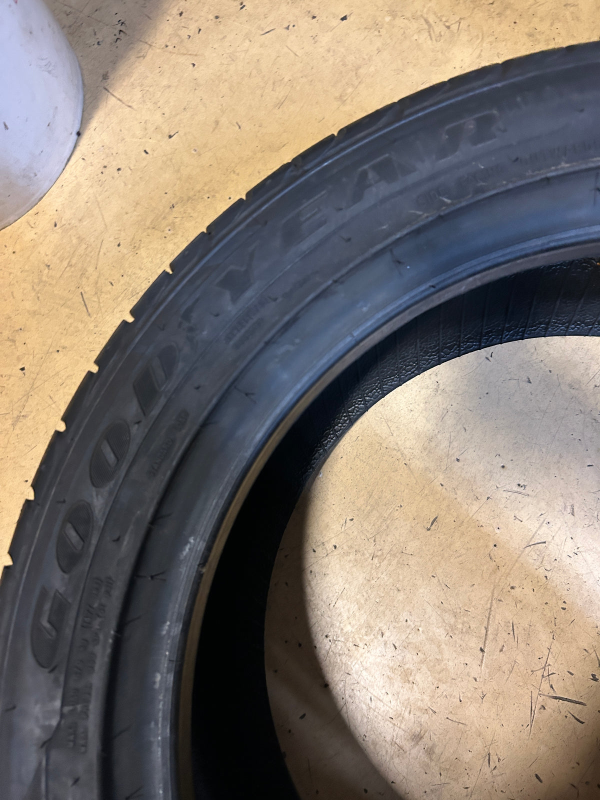 GOODYEAR EAGLE SPORT ALL SEASON BSW P 235 45 17  94W ALL SEASON TIRE 109270366