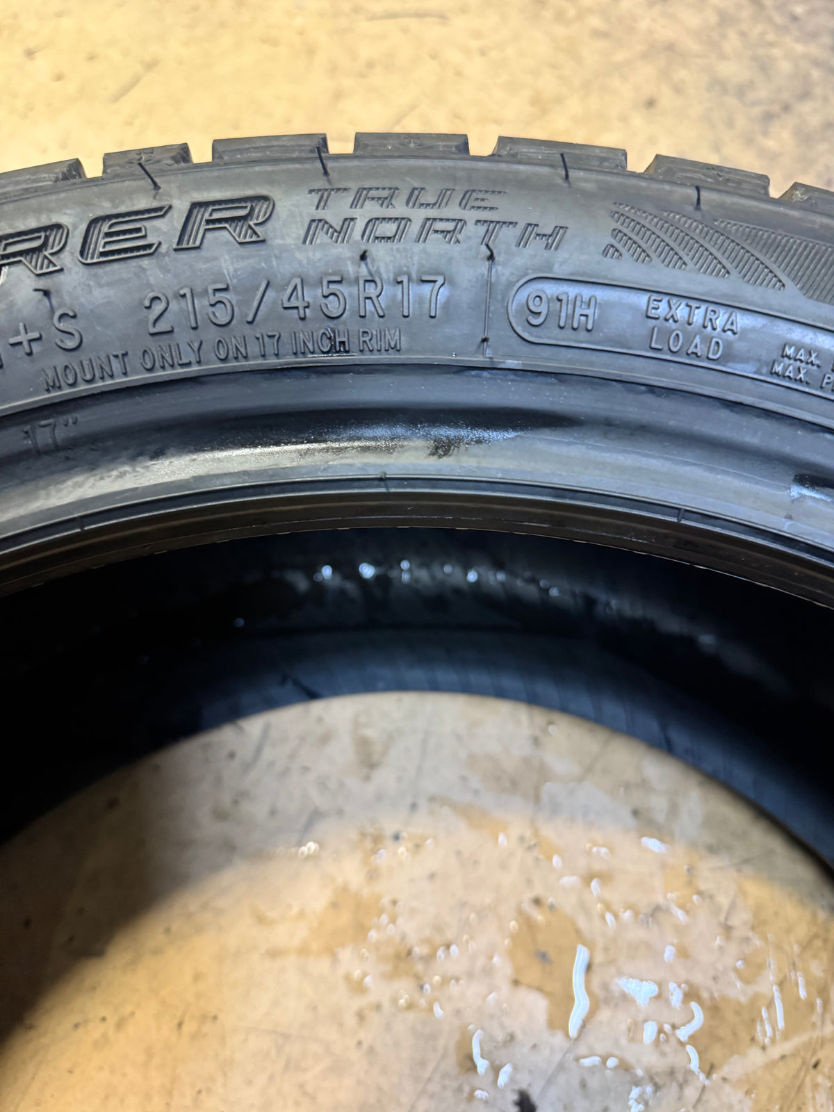 COOPER DISCOVERER TRUE NORTH BSW P  215 45 17 91H XL WINTER TIRE 166180004