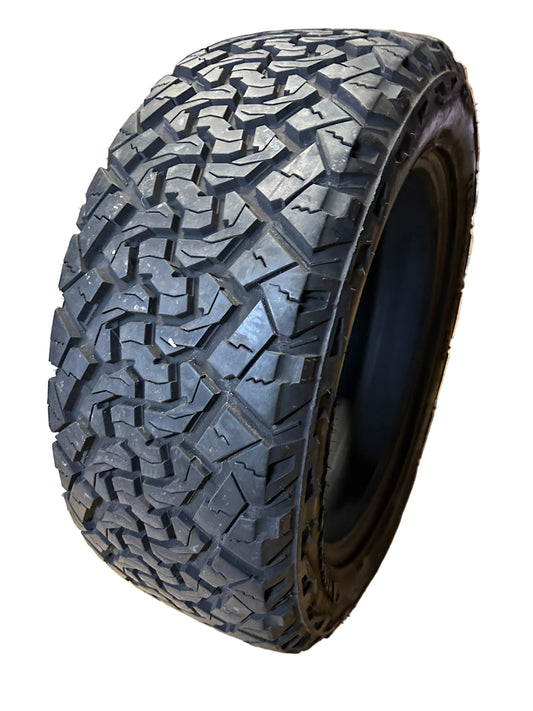 USED 14/32” VENOM POWER TERRA HUNTER X/T LT 285 50 20 119/116S 10PLY TIRE TVPXT21