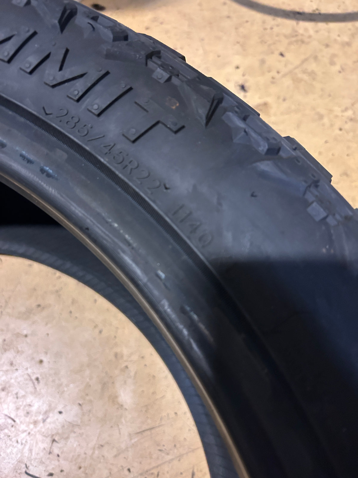 SUMMIT TRAIL CLIMBER RT BSW P 285 45 22 114Q XL RUGGED TIRE 1600703