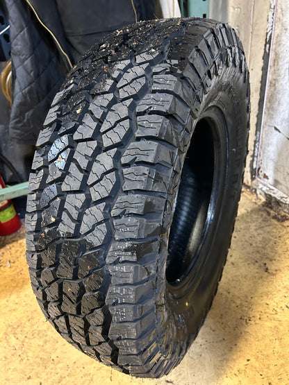 BLACKHAWK RIDGECRAWLER A/T BSW P 235 75 15 109S XL ALL TERRAIN TIRE 4120849V
