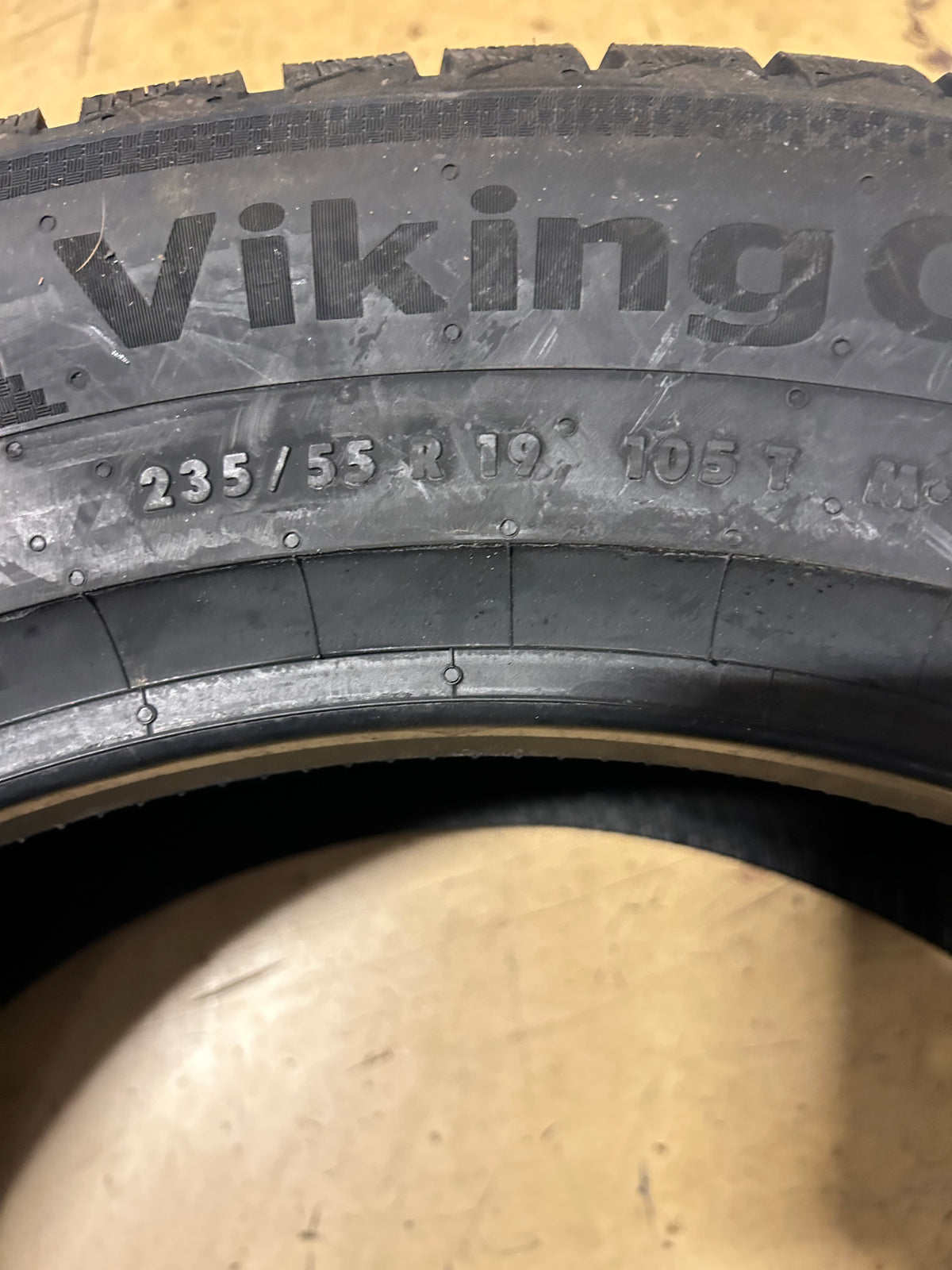 CONTINENTAL VIKING CONTACT 8 BSW P 235 55 19 105T XL WINTER TIRE 03455140000