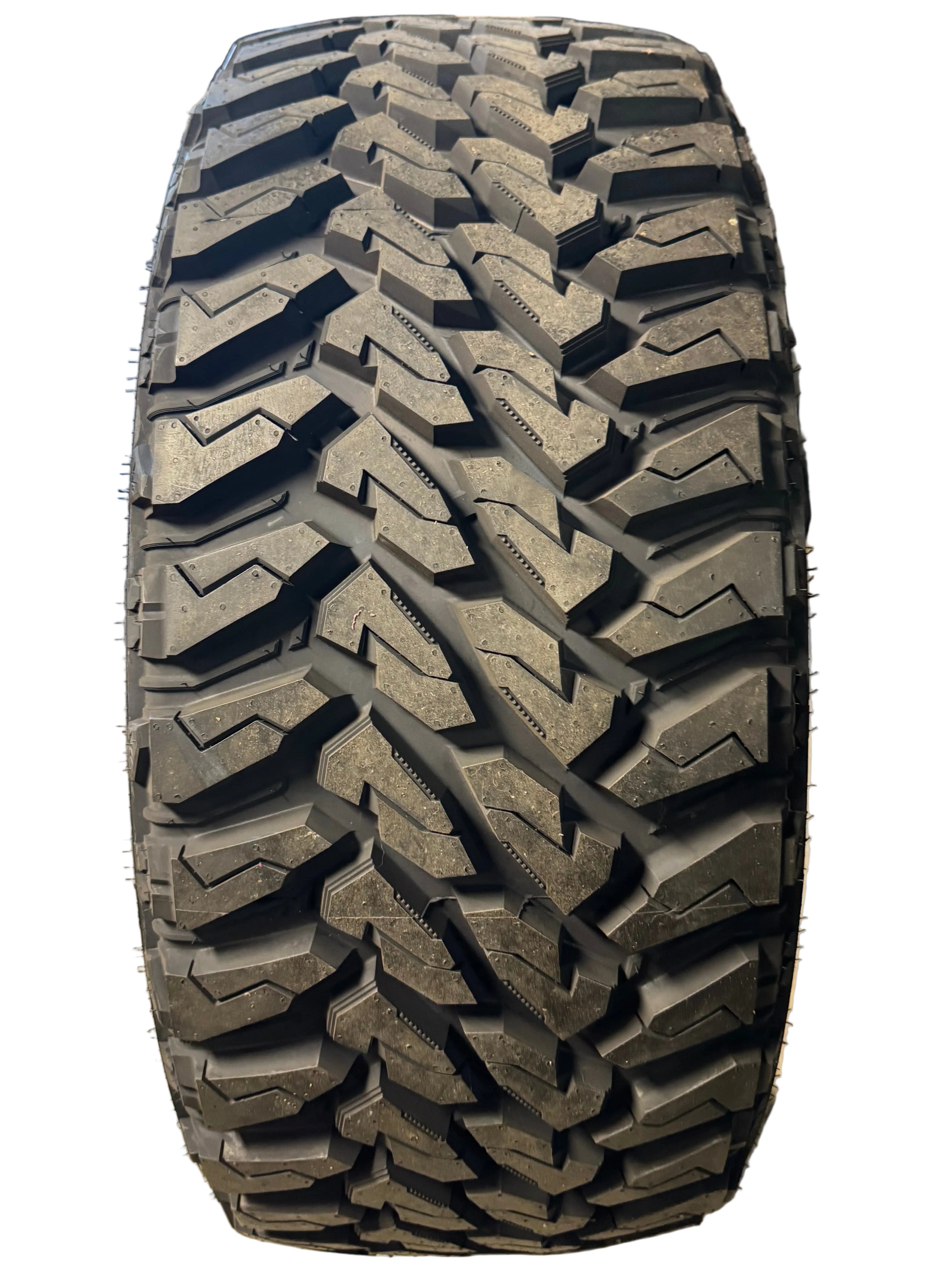VENOM POWER TERRA HUNTER M/T BSW LT 35 12.5 22 121Q 12PLY MUD TERRAIN TIRE TVPMT20
